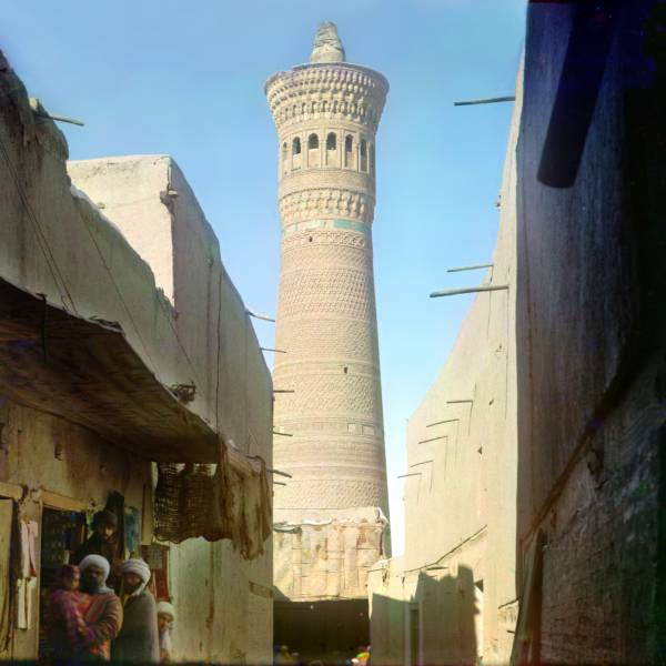 bolshoj_minar_v_staroj_buxare_.jpg