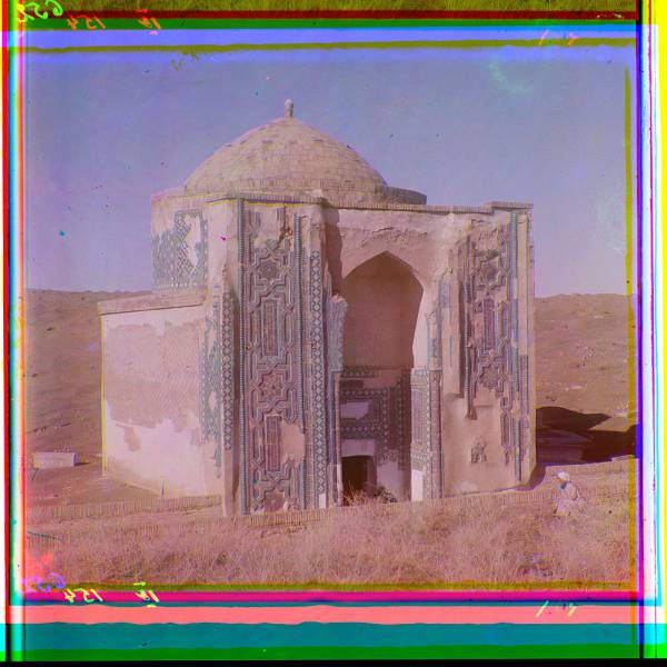 mazar_na_gorie_u_shakh-zinde._samarkand..jpg