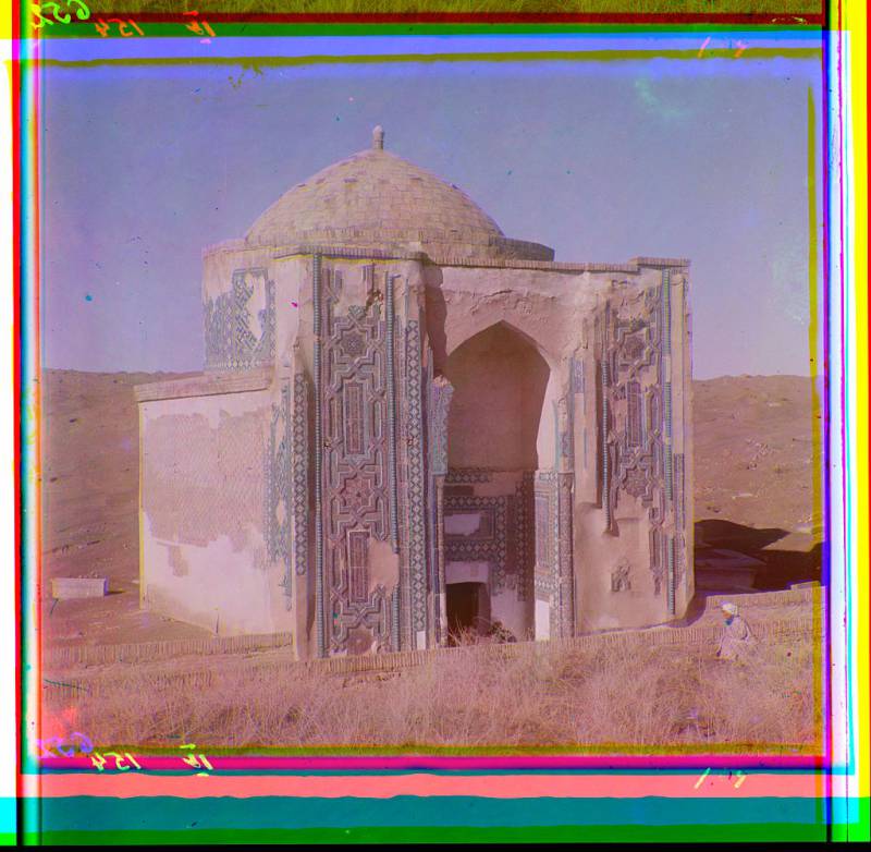 mazar_na_gorie_u_shakh-zinde._samarkand..jpg