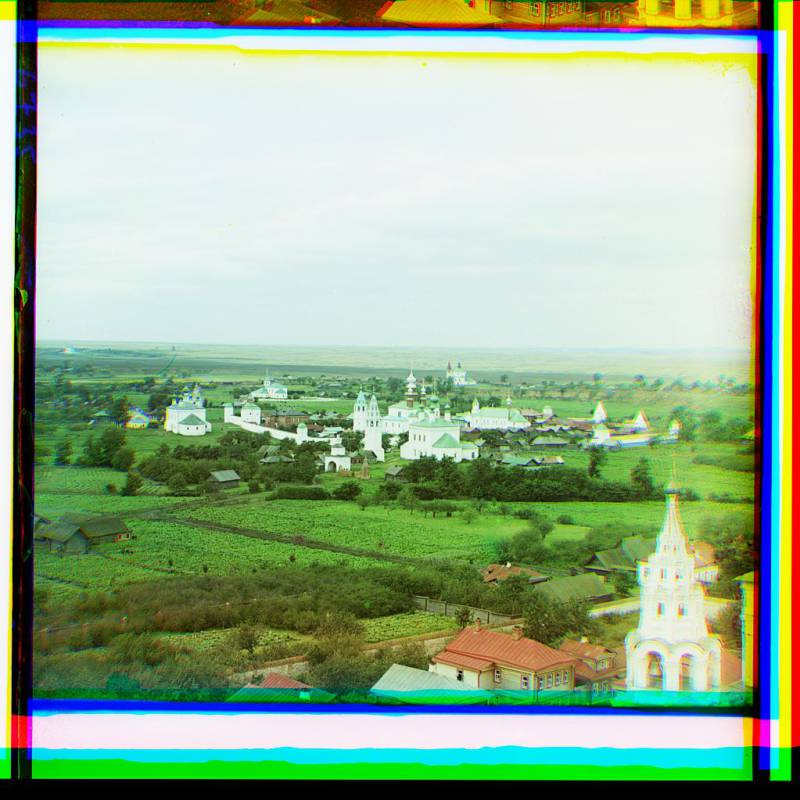 view_of_city_from_hilltop_bell_tower_in_foreground..jpg