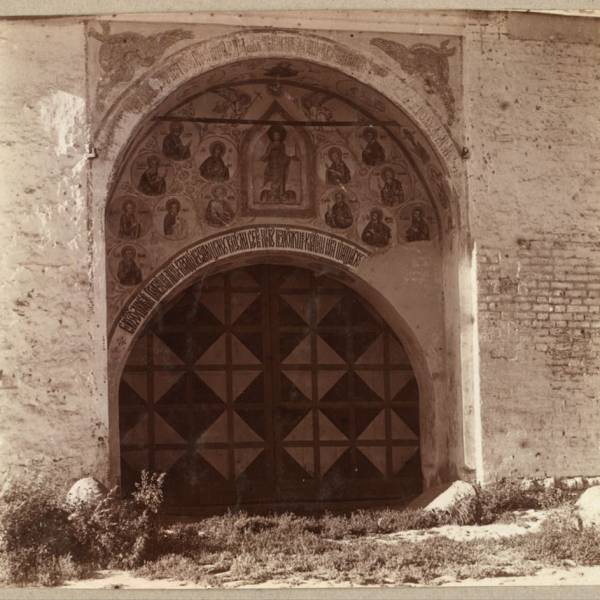 vrata_spasskago_t.e._spaso-preobrazhenskago_monastyria_s_zapada._iaroslavl_..jpg