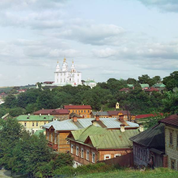 kafedralnyj_uspenskij_sobor_s_kazanskoj_gory._smolensk.jpg