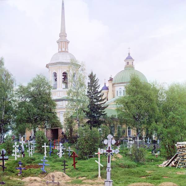 kladbischenskaja_krestovozdvizhenskaja_cerkov._ostashkov.jpg