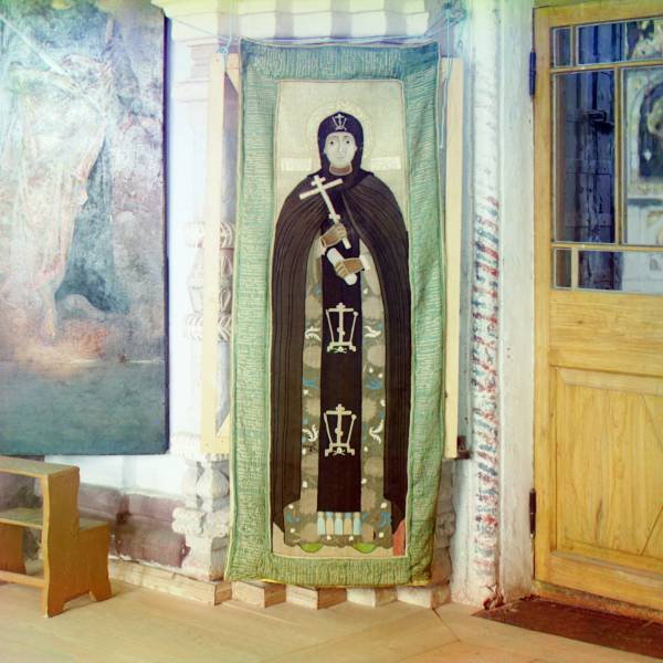 pelena_s_izobrazheniem_prepodobnoj_evfrosinii_suzdalskoj_v_prepodobenskom_monastyre_suzdal_.jpg