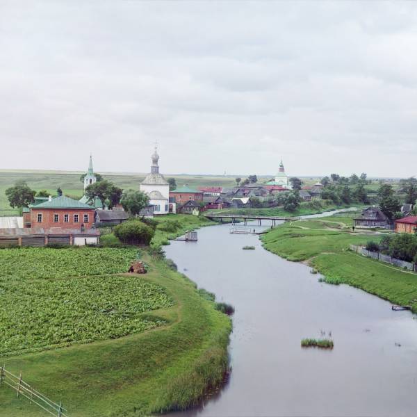 vid_na_suzdal_po_r._kamenke.jpg