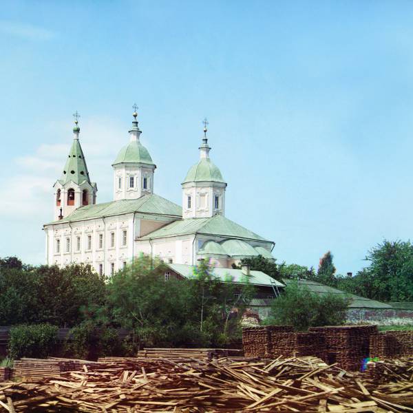 smolensk._petropavlovskaja_cerkov_xii_veka.jpg