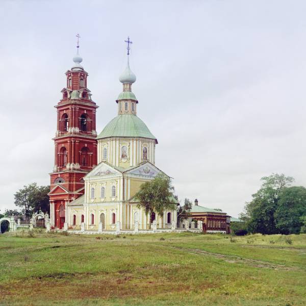 suzdal._cerkov_dimitrija_solunskogo.jpg