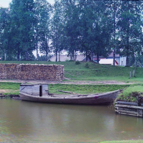 treshkot._belozerskij_kanal_shljuz.jpg