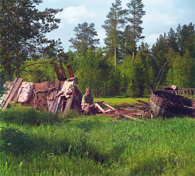 xizhina_poselenca_artemija_po_prozvischu_kota_zhivuschego_na_ehtom_meste_bolee_40_let.jpg