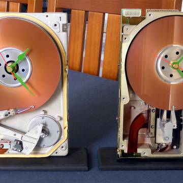 hard_drive_clock_-_5.25_inch_-_1.jpg