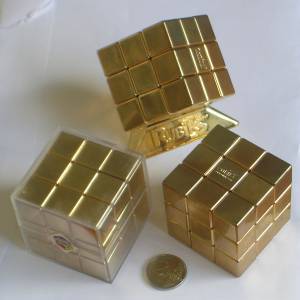 gold_cubes.jpg