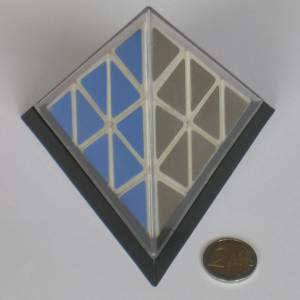 pyraminx_gold.jpg