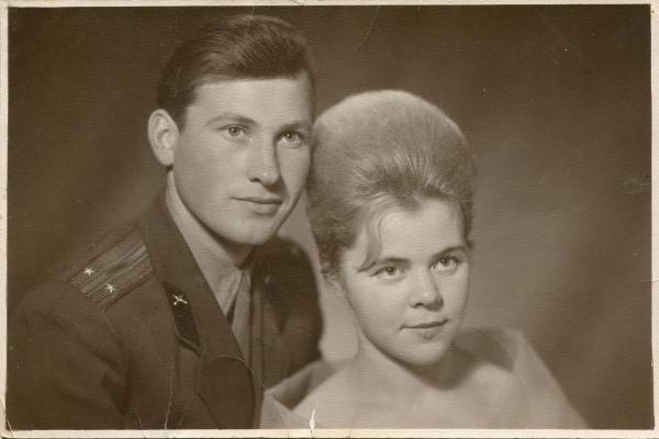 Марченко Анатолий и Екатерина (Капитолина), ноябрь 1964 г. Марченко Анатолий и Екатерина (Капитолина), ноябрь 1964 г.