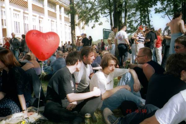 mk00_27.jpg