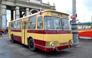 114b_1.jpg