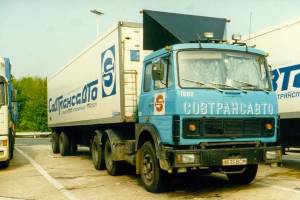 204d_1.jpg